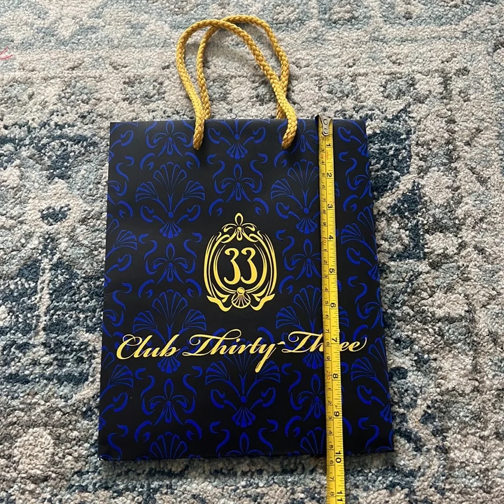 Disneyland Club 33 Gift Bag only - Picture 2 of 3